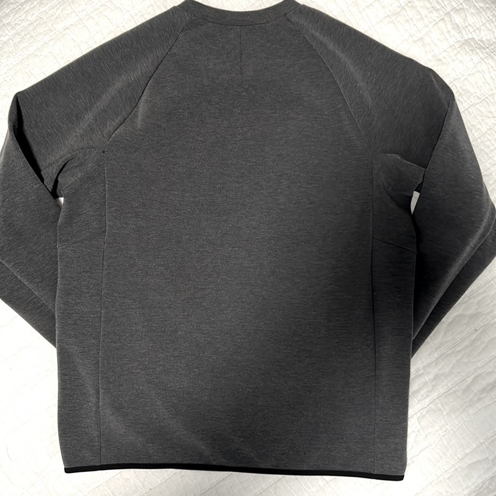 NWOT Lululemon Crewneck Sweater - Picture 2 of 5